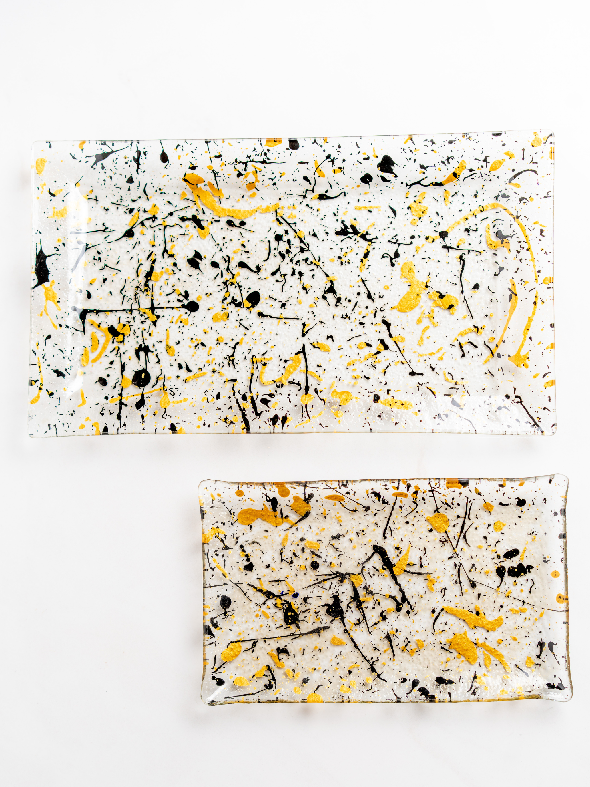 מגש אינגליש קייק זהב ושחור