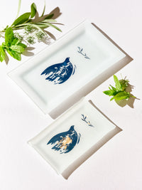 Jerusalem Trays With a Unique Design