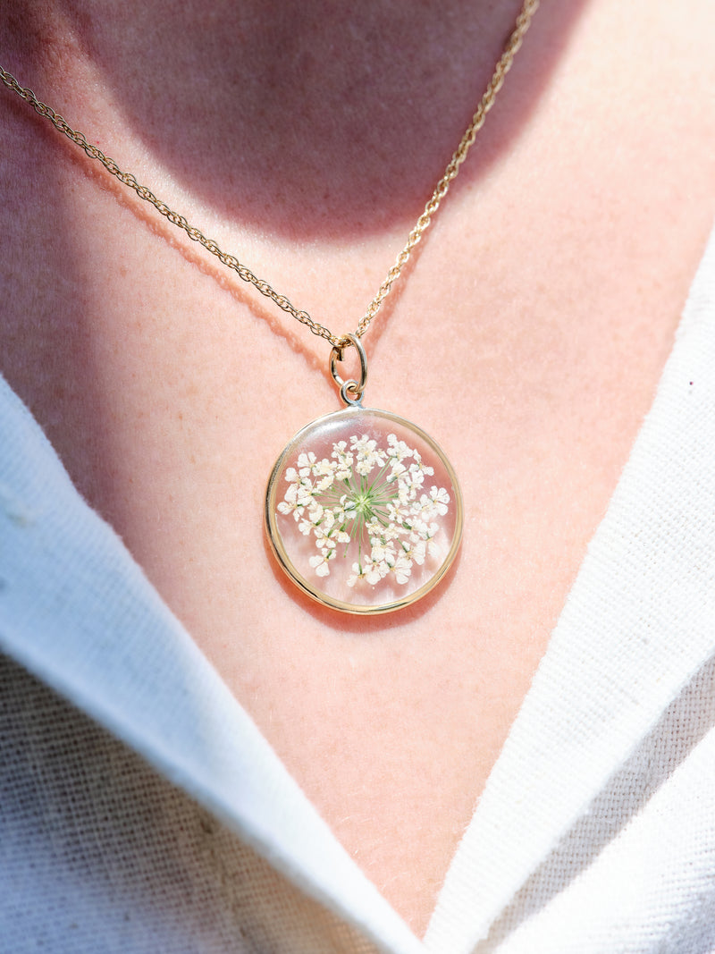 Eden Wild Carrot Flower Necklace
